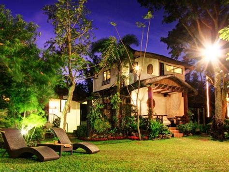 staycation philippines.